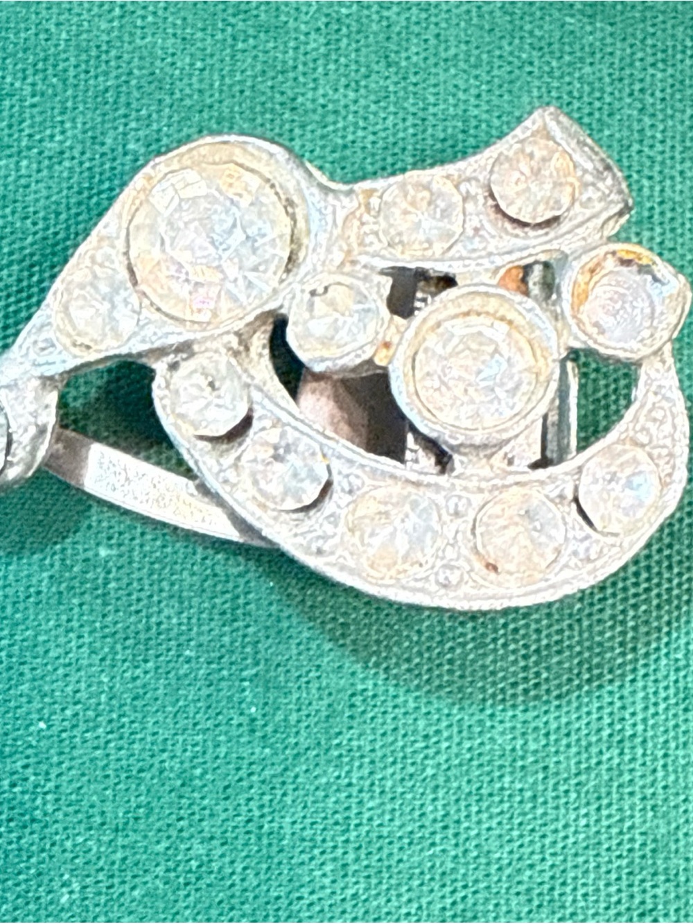 VTG Rhinestone Collar Clips. 18F - Picture 2 of 5